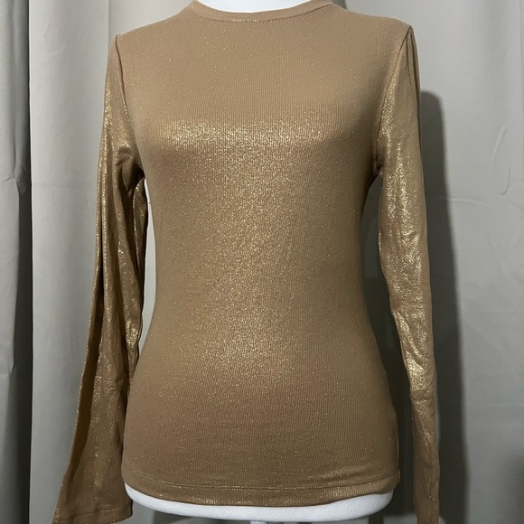 Express Blouse Fitted - Picture 1 of 5